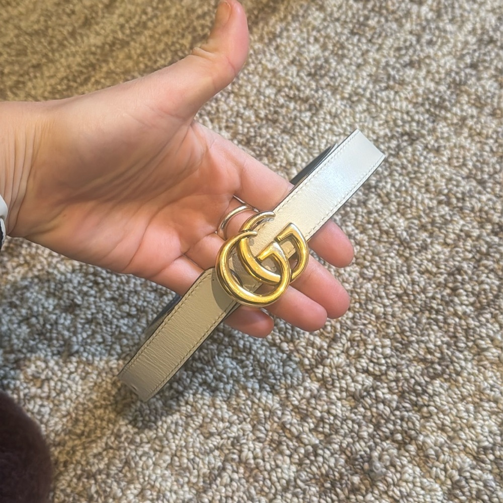 Gucci reversible belt
